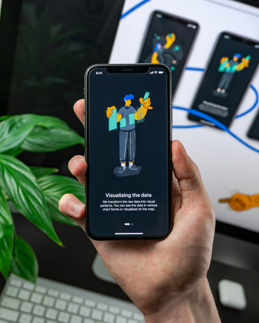 turned-on-smartphone-ojhdfivlrfq